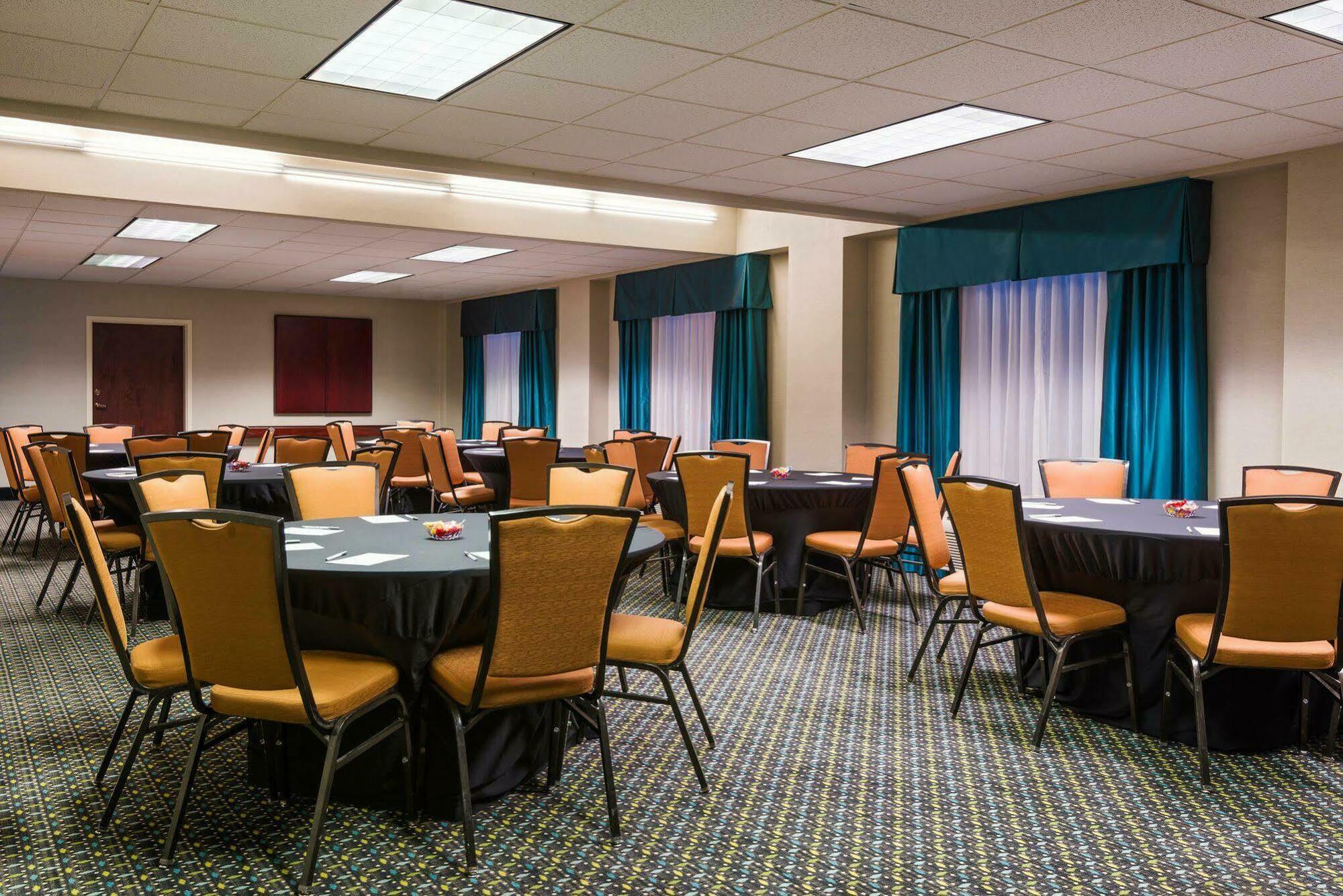 Hampton Inn Atlanta Perimeter Center Sandy Springs Eksteriør bilde